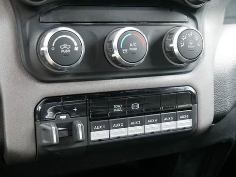 Used 2021 RAM 3500 Tradesman image 20