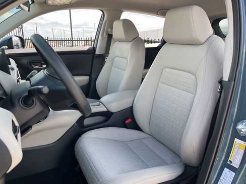 Certified 2026 Honda HR-V LX image 24