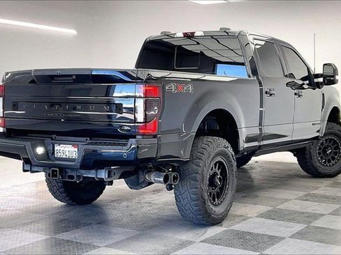 Used 2022 Ford F350 Platinum AWD/4WD image 13