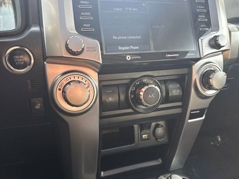 Used 2023 Toyota 4Runner SR5 Premium image 23