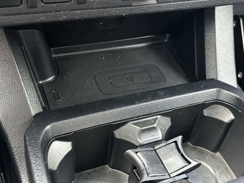 Used 2018 Toyota Tacoma TRD Off-Road image 24