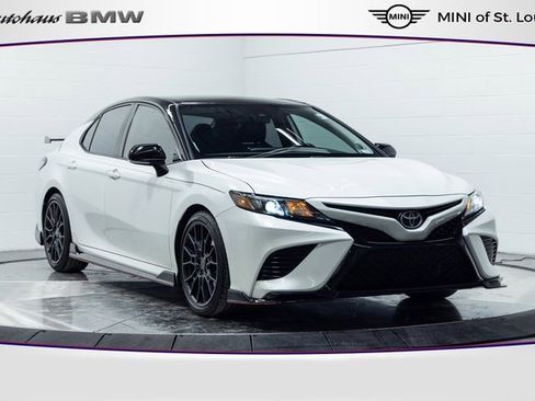 Used 2023 Toyota Camry XSE image 1