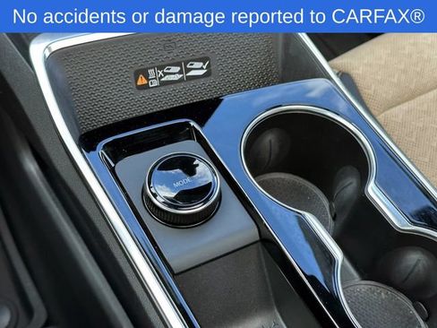 Certified 2025 Chevrolet Equinox ACTIV w/ Safety and Technology Package FWD image 31