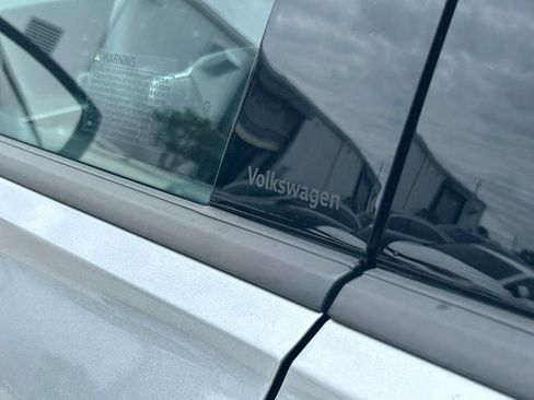 Certified 2025 Volkswagen Tiguan S FWD image 30