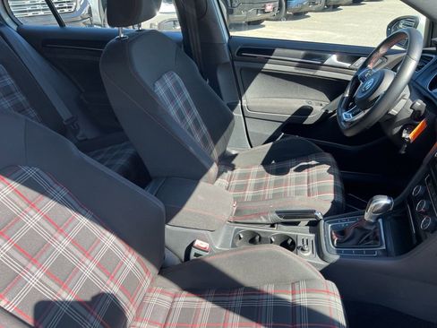 Used 2016 Volkswagen GTI S image 34