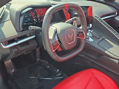 Used 2023 Chevrolet Corvette Stingray Coupe w/ 1LT RWD image 19