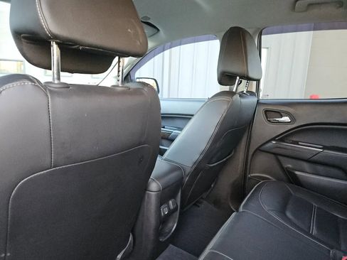 Used 2019 GMC Canyon Denali image 9