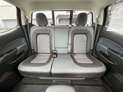 Used 2016 Chevrolet Colorado Z71 image 4