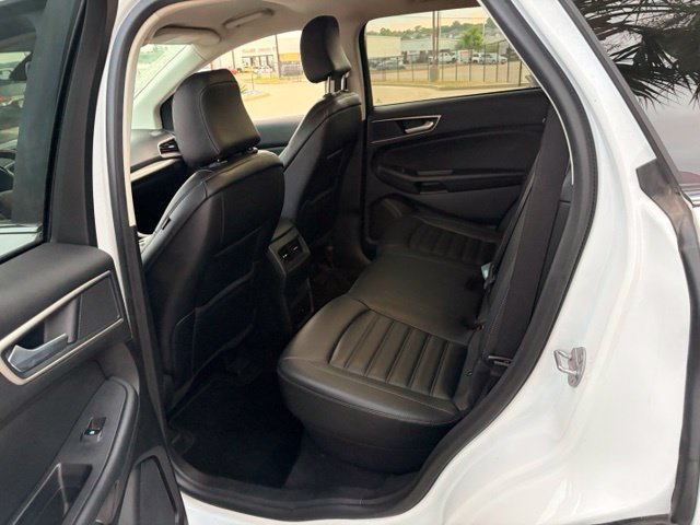 Used 2024 Ford Edge SEL AWD/4WD image 12