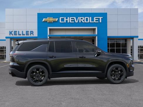 New 2027 Chevrolet Traverse LT w/ Midnight/Sport Edition FWD image 5