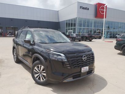 New 2026 Nissan Pathfinder SL