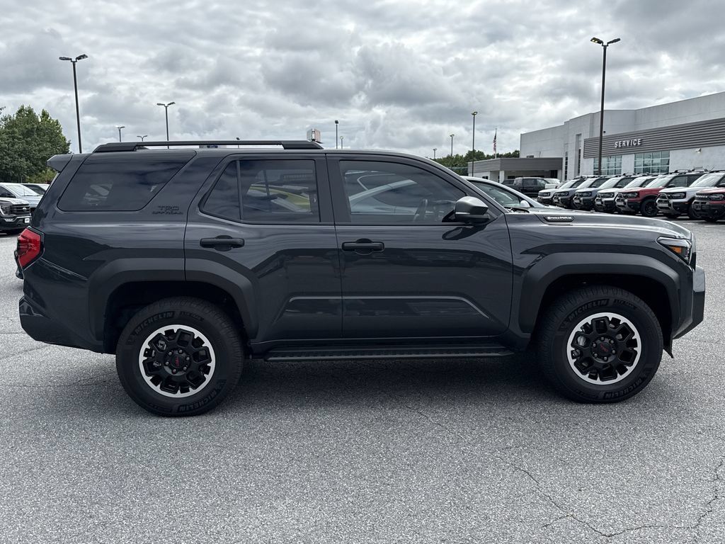 Used 2025 Toyota 4Runner TRD Off-Road Premium AWD/4WD image 8