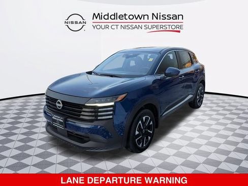 Certified 2025 Nissan Kicks SV AWD/4WD image 8