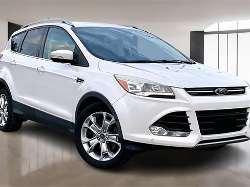 Used 2014 Ford Escape Titanium w/ Equipment Group 401A image 3
