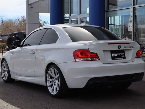 Used 2013 BMW 135i image 3