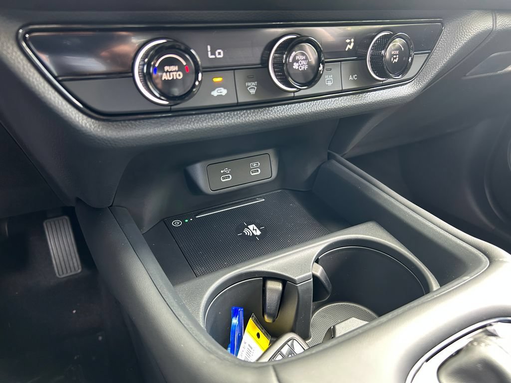 Used 2027 Honda HR-V LX image 26