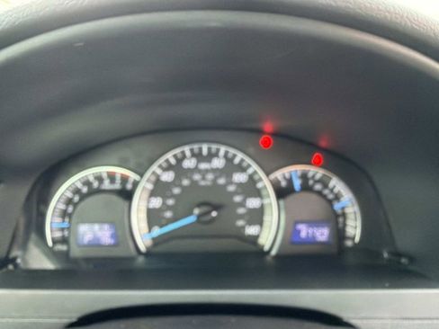 Used 2014 Toyota Camry SE w/ Fleet Convenience Package image 28