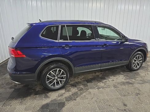 Used 2021 Volkswagen Tiguan S image 3