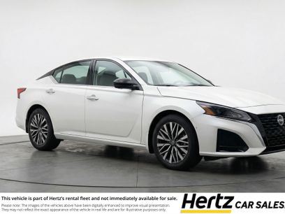 Used 2025 Nissan Altima 2.5 SV