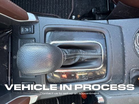 Used 2017 Subaru Forester 2.5i Touring image 25