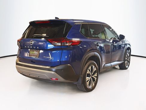 Used 2021 Nissan Rogue SV image 9