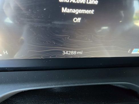 Used 2023 Jeep Grand Cherokee L Laredo image 23