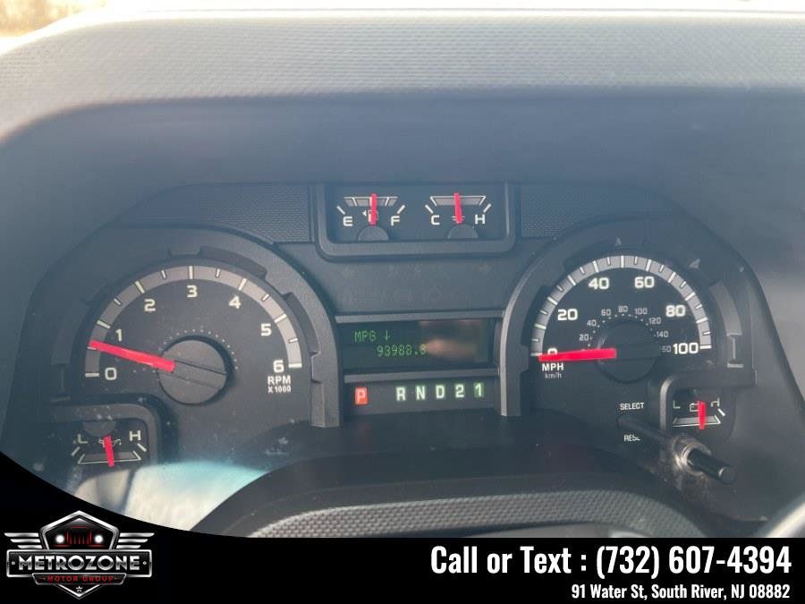Used 2014 Ford E-350 and Econoline 350 Super Duty w/ Power Group RWD image 29