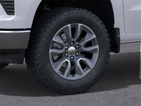 New 2026 Chevrolet Silverado 1500 LT image 9