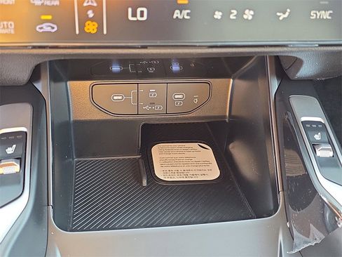 New 2026 Kia Sorento S image 27