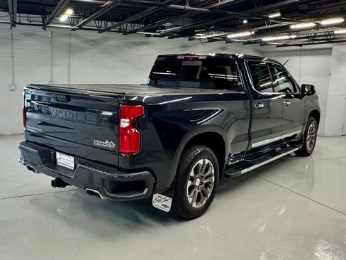 Used 2023 Chevrolet Silverado 1500 High Country w/ Technology Package image 6