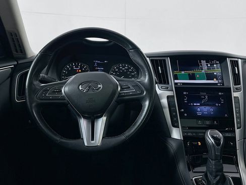 Used 2020 INFINITI Q50 Luxe w/ Essential Package (3.0T Luxe) image 18