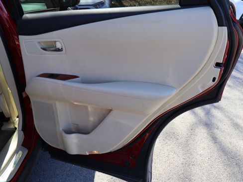Used 2012 Lexus RX 350 FWD w/ Premium Pkg image 12