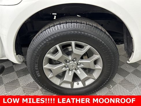 Used 2019 Nissan Frontier SL image 20