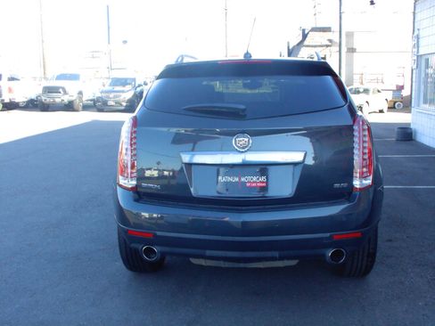 Used 2016 Cadillac SRX Performance w/ Midnight Edition Package FWD image 7