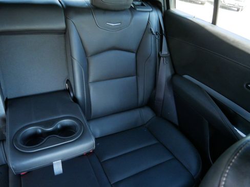 Used 2021 Cadillac XT4 Premium Luxury AWD/4WD image 13