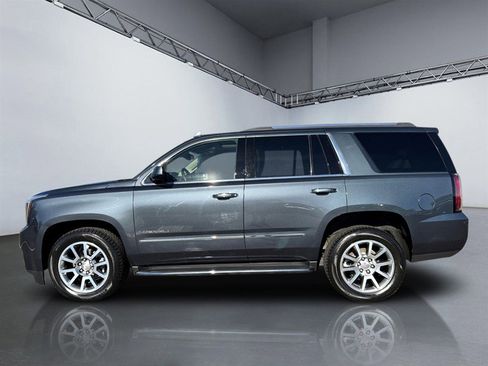 Used 2019 GMC Yukon Denali image 2