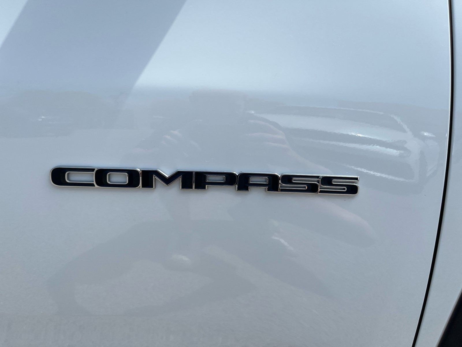 Used 2023 Jeep Compass Latitude AWD/4WD image 31