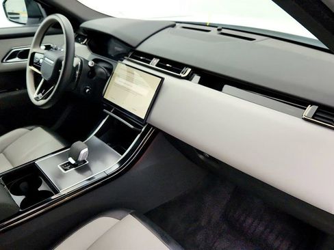 Used 2024 Land Rover Range Rover Velar Dynamic SE image 24