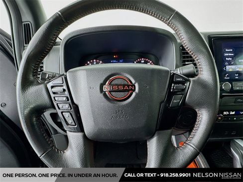 Used 2024 Nissan Frontier Pro-X image 11