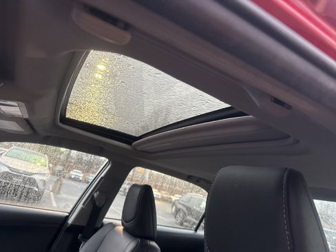 Used 2014 Toyota Camry LE image 8