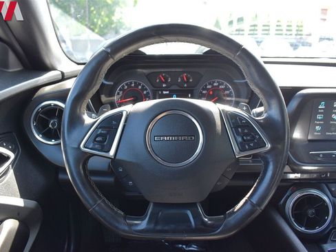 Used 2018 Chevrolet Camaro LT image 21