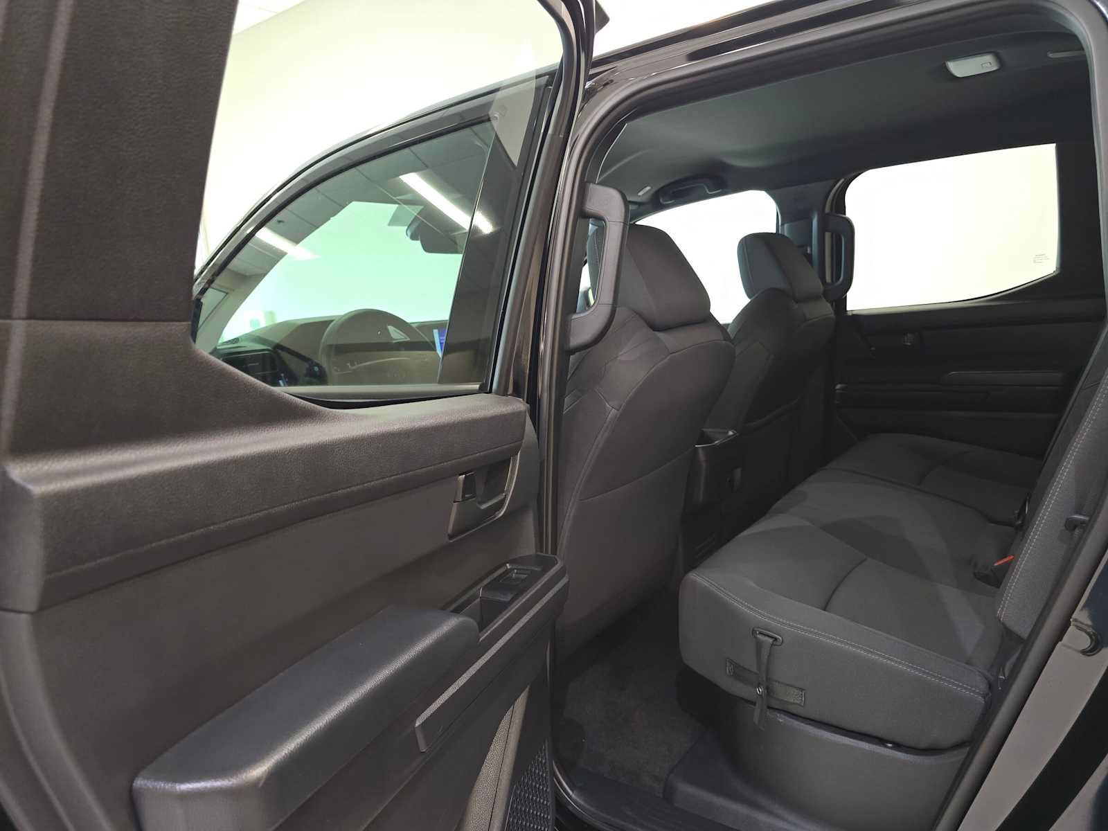 Certified 2026 Toyota Tacoma SR5 AWD/4WD image 23