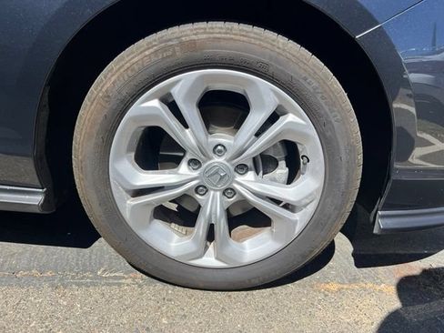 Used 2025 Honda Accord LX image 5