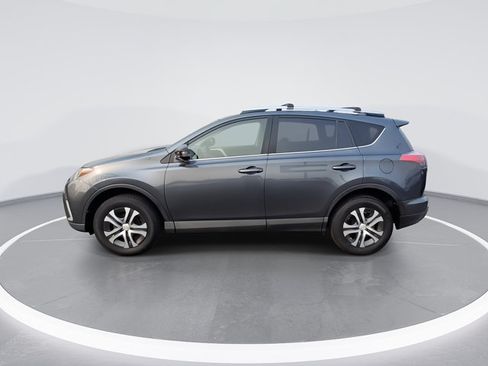 Used 2016 Toyota RAV4 LE FWD image 6