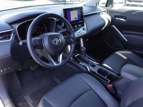 Certified 2023 Toyota Corolla Cross XLE w/ Convenience Package image 14