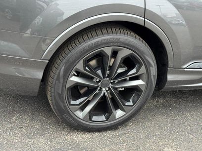 New 2026 Audi Q7 3.0T Premium Plus