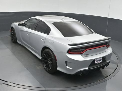 Used 2020 Dodge Charger R/T w/ Plus Group RWD image 35