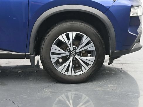 Used 2023 Nissan Rogue SV AWD/4WD image 11
