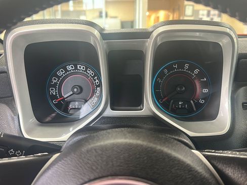 Used 2011 Chevrolet Camaro SS RWD image 11