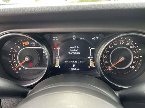 Used 2023 Jeep Wrangler Unlimited Sport AWD/4WD image 21
